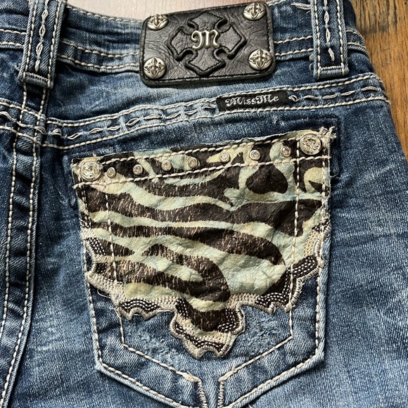 Miss Me Boot Cut jeans - Picture 7 of 12